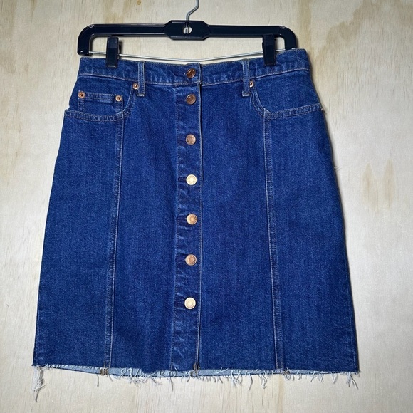 GAP Dresses & Skirts - GAP Women’s Blue Denim A-Line Skirt with Button Detail Size 27 Petite